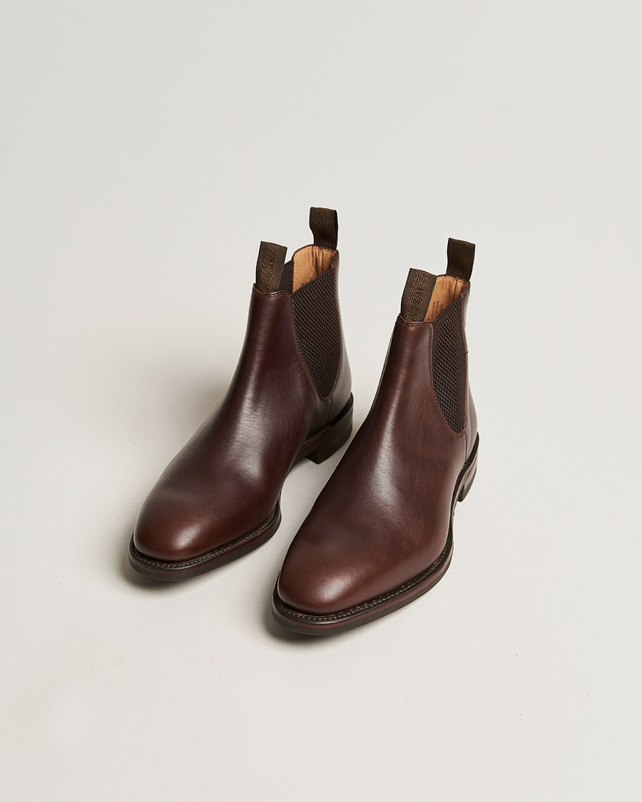 Hombres | Zapatos hechos a mano | Loake 1880 | Chatsworth Chelsea Boot Dk Brown Waxy Calf