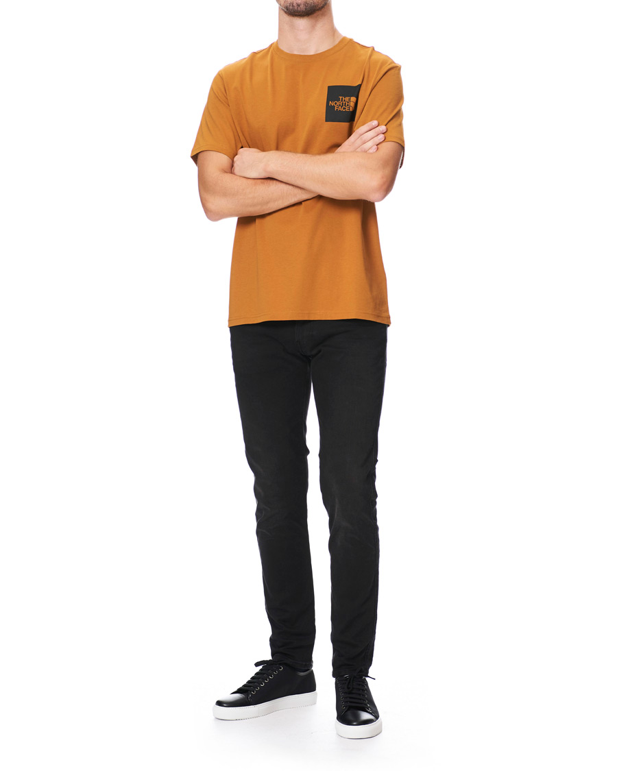 Hombres | Camisetas | The North Face | Crew Neck Tee Timber Tan