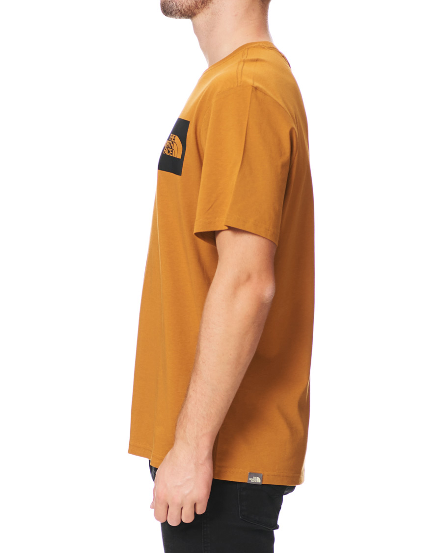 Hombres | Camisetas | The North Face | Crew Neck Tee Timber Tan