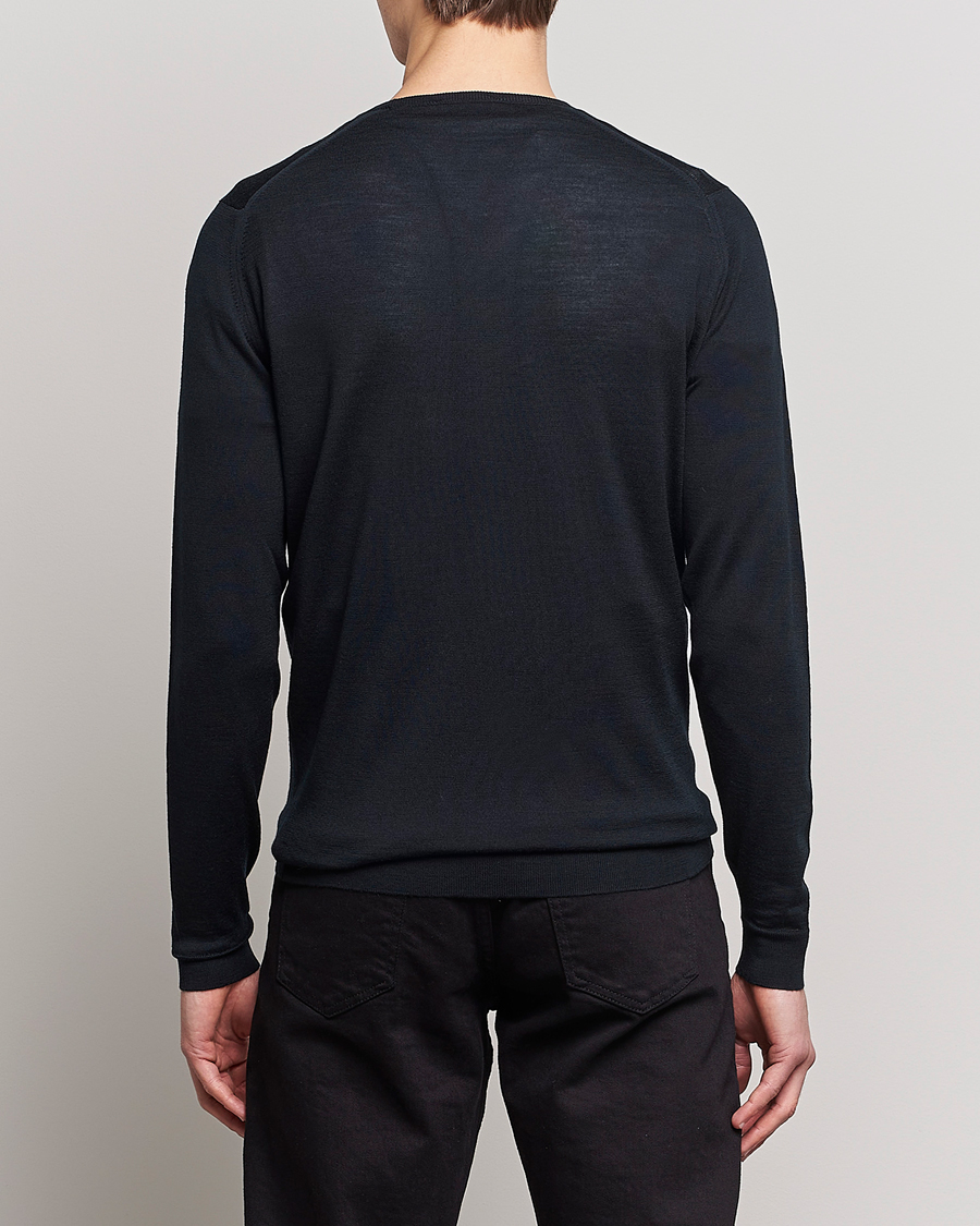 Hombres | Jerséis y prendas de punto | John Smedley | Lundy Extra Fine Merino Crew Neck Black