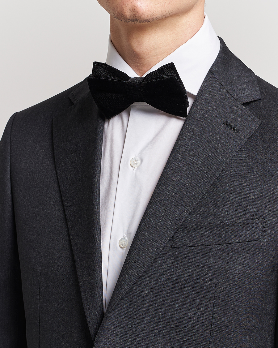 Hombres | Pajaritas | Amanda Christensen | Velvet Pre Tie Black