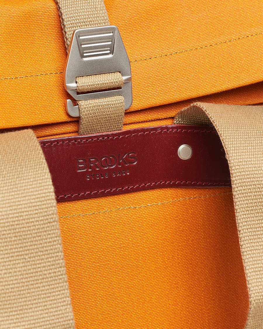 Hombres | Bolsos | Brooks England | Pickwick Cotton Canvas 26L Backpack Goose Beak/Maroon