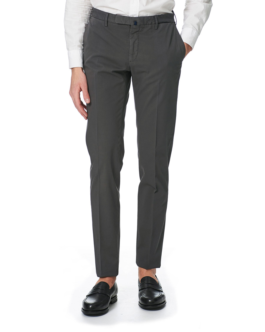 Hombres | Pantalones | Incotex | Slim Fit Stretch Chinos Dark Grey