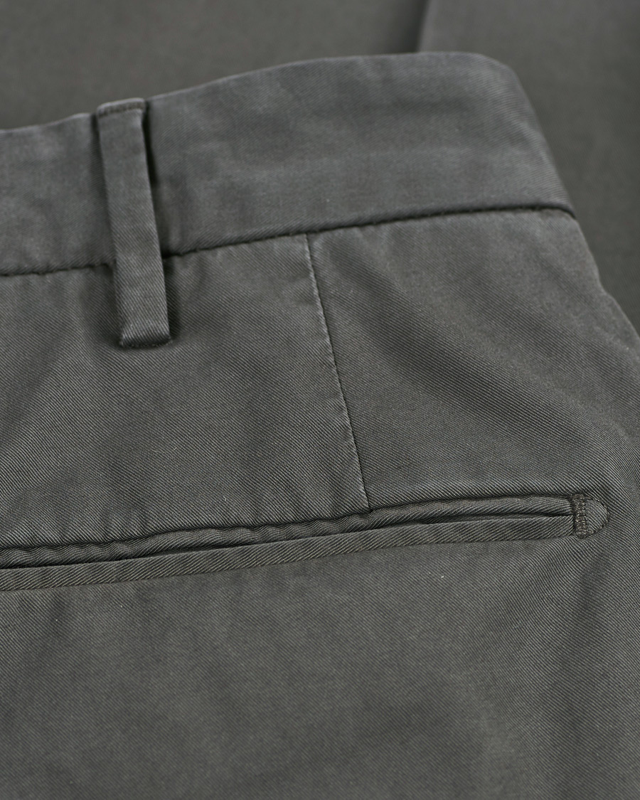 Hombres | Pantalones | Incotex | Slim Fit Stretch Chinos Dark Grey