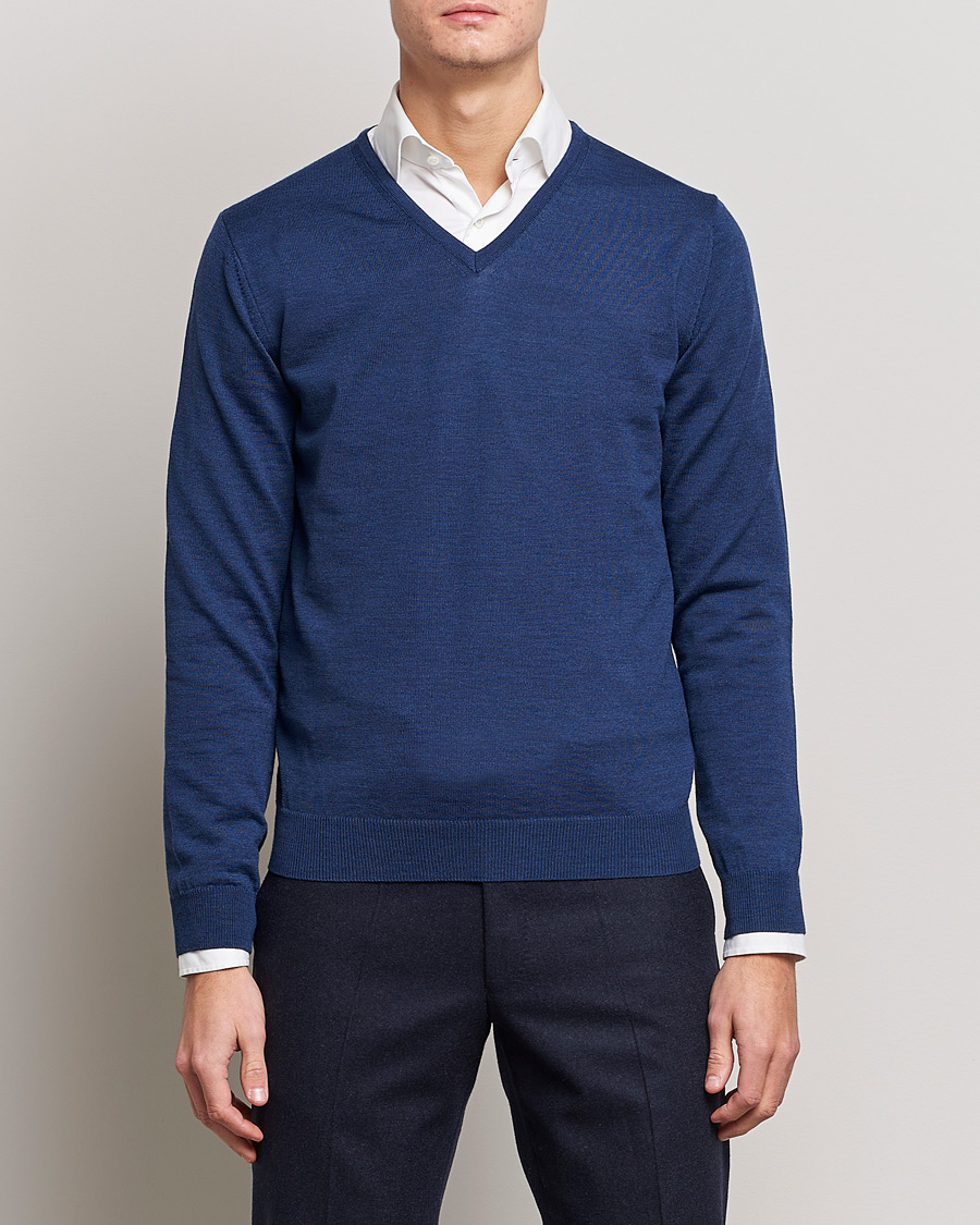 Hombres | Jerséis y prendas de punto | Stenströms | Merino V-Neck Blue