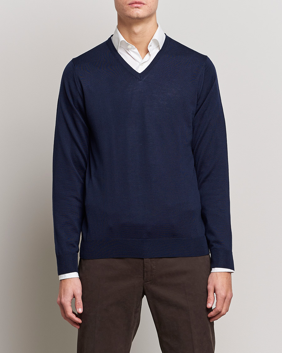 Hombres | Jerséis y prendas de punto | Stenströms | Merino V-Neck Navy
