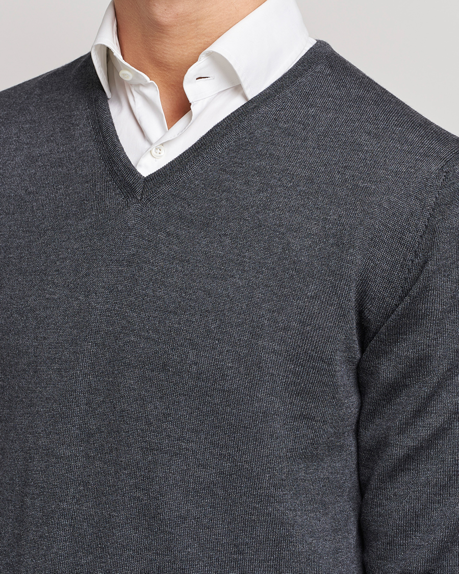 Hombres | Jerséis y prendas de punto | Stenströms | Merino V-Neck Anthracite