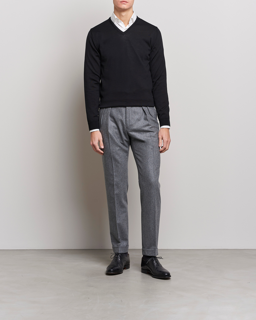 Hombres | Jerséis y prendas de punto | Stenströms | Merino V-Neck Black