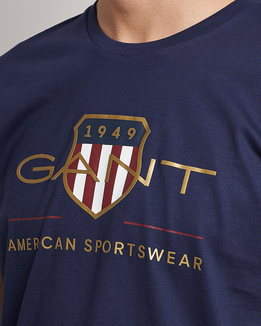 Hombres | Camisetas | GANT | Archive Shield Logo T-Shirt Evening Blue