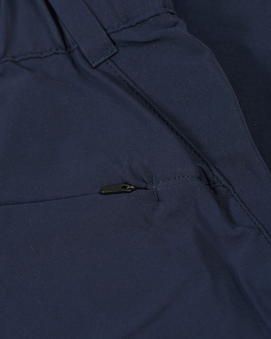 Hombres | Pantalones cortos | Peak Performance | Moment Cargo Shorts Blue Shadow