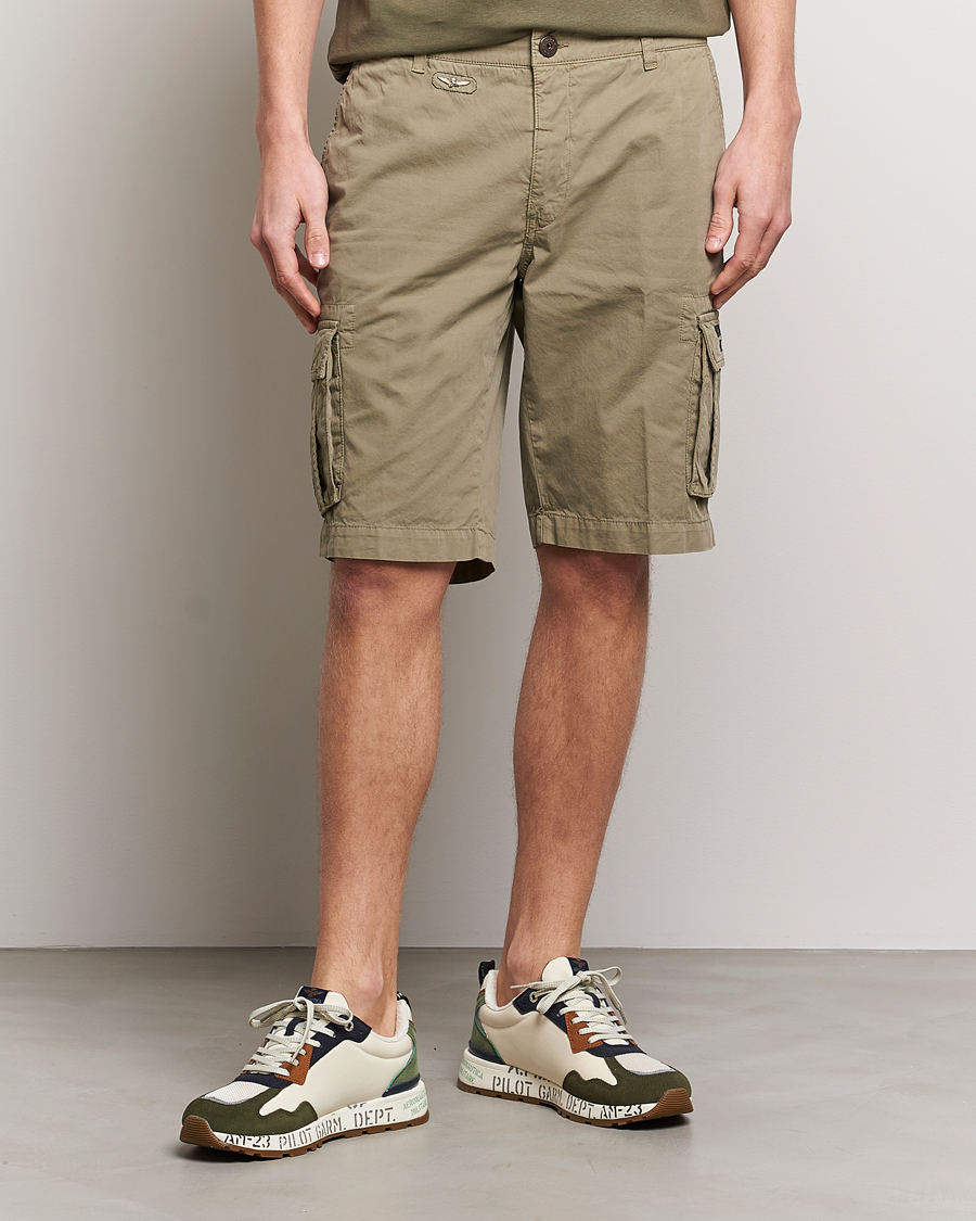 Hombres | Pantalones cortos cargo | Aeronautica Militare | BE066 Cargo Shorts Green