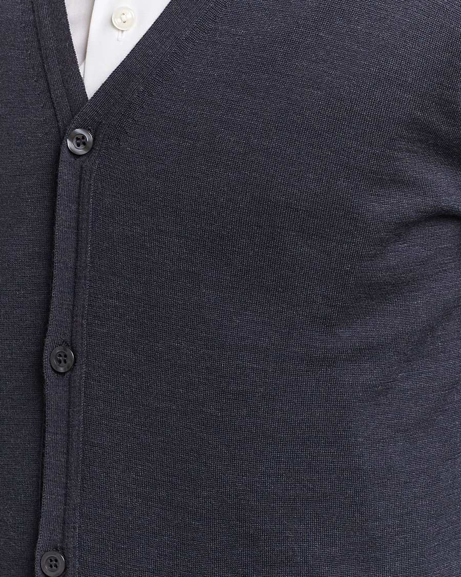 Hombres | Jerséis y prendas de punto | John Smedley | Petworth Extra Fine Merino Cardigan Hepburn Smoke