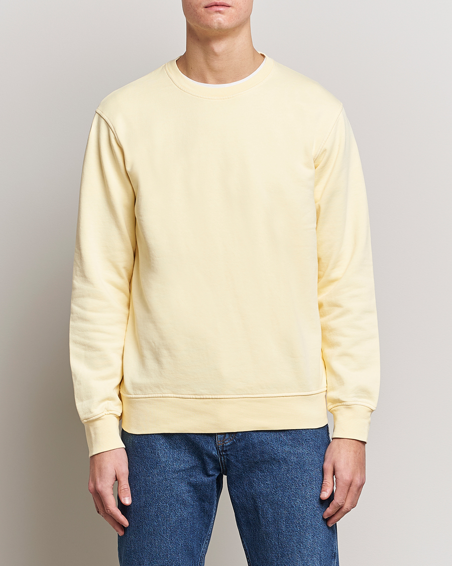 Hombres |  | Colorful Standard | Classic Organic Crew Neck Sweat Soft Yellow