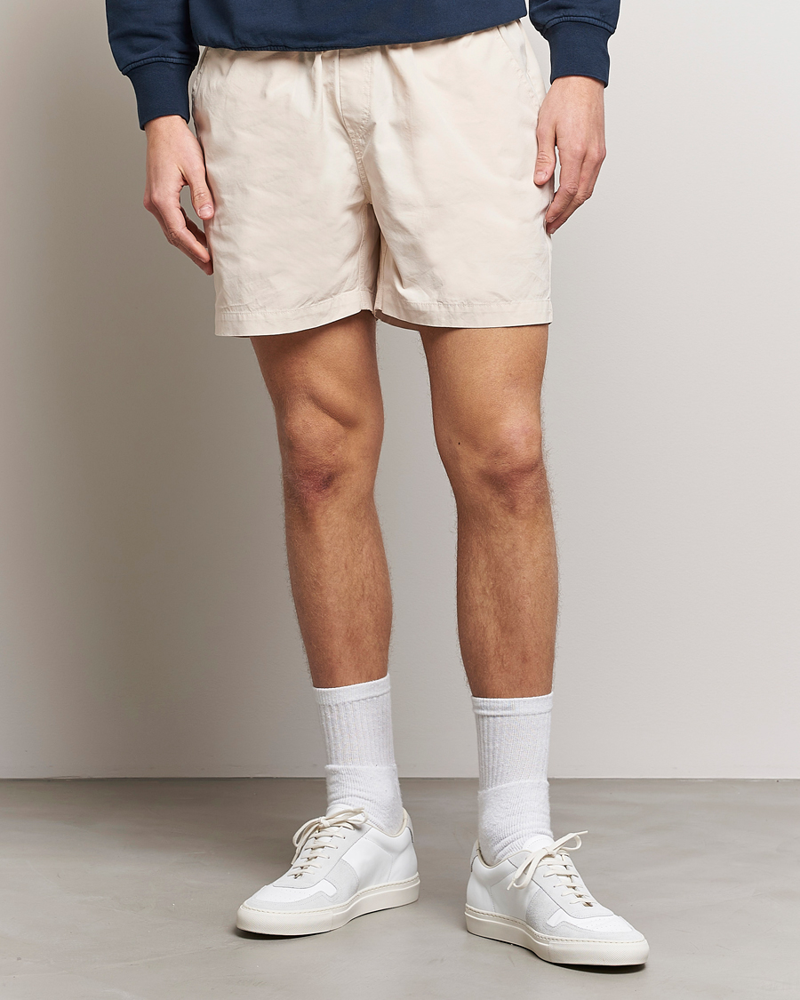 Hombres | Pantalones cortos con cordones | Colorful Standard | Classic Organic Twill Drawstring Shorts Ivory White