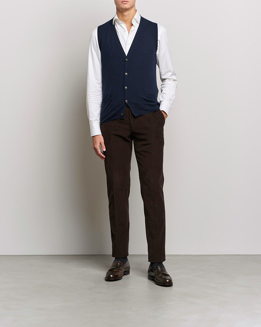 Hombres | Jerséis y prendas de punto | Piacenza Cashmere | Cashmere Sleeveless Cardigan Navy