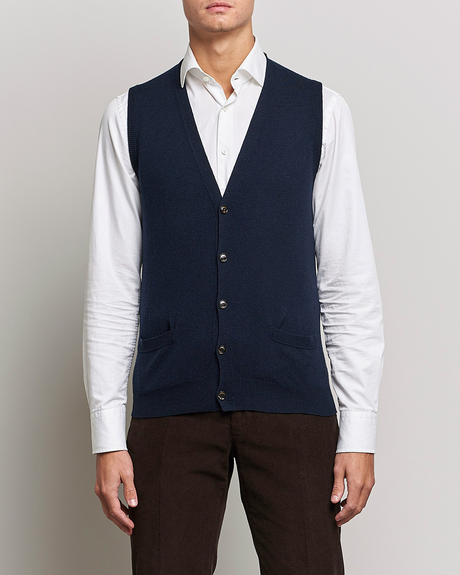 Hombres | Jerséis y prendas de punto | Piacenza Cashmere | Cashmere Sleeveless Cardigan Navy