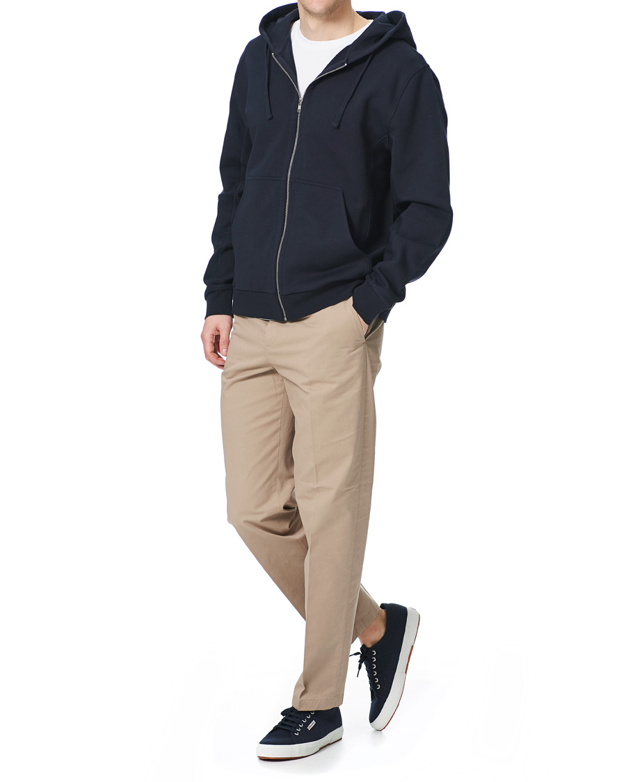 Hombres | Pantalones | Filippa K | William Cotton Trousers  Desert Taupe