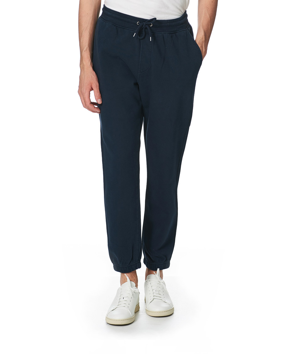 Hombres | Pantalones | Colorful Standard | Classic Organic Sweatpants Navy Blue
