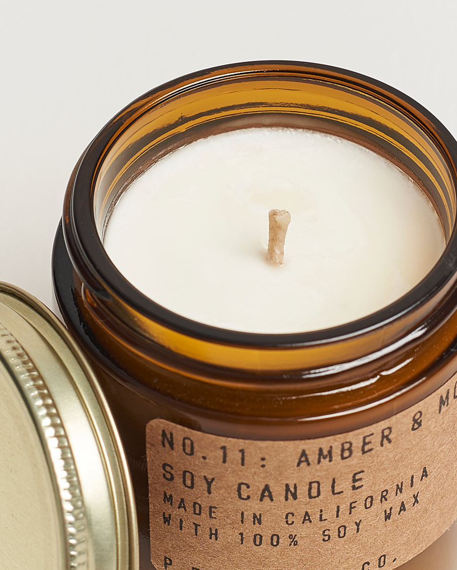 Hombres |  | P.F. Candle Co. | Soy Candle No. 11 Amber & Moss 99g