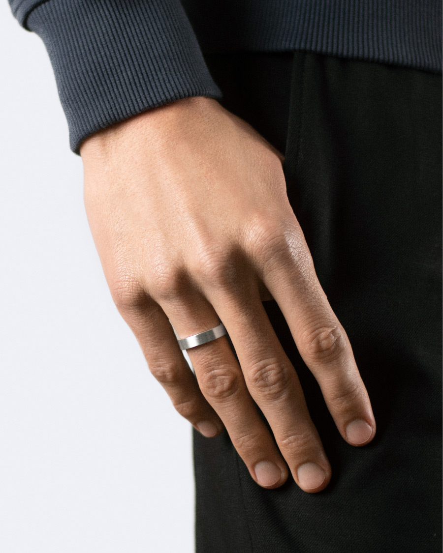 Hombres | Contemporary Creators | LE GRAMME | Ribbon Brushed Ring Sterling Silver 7g