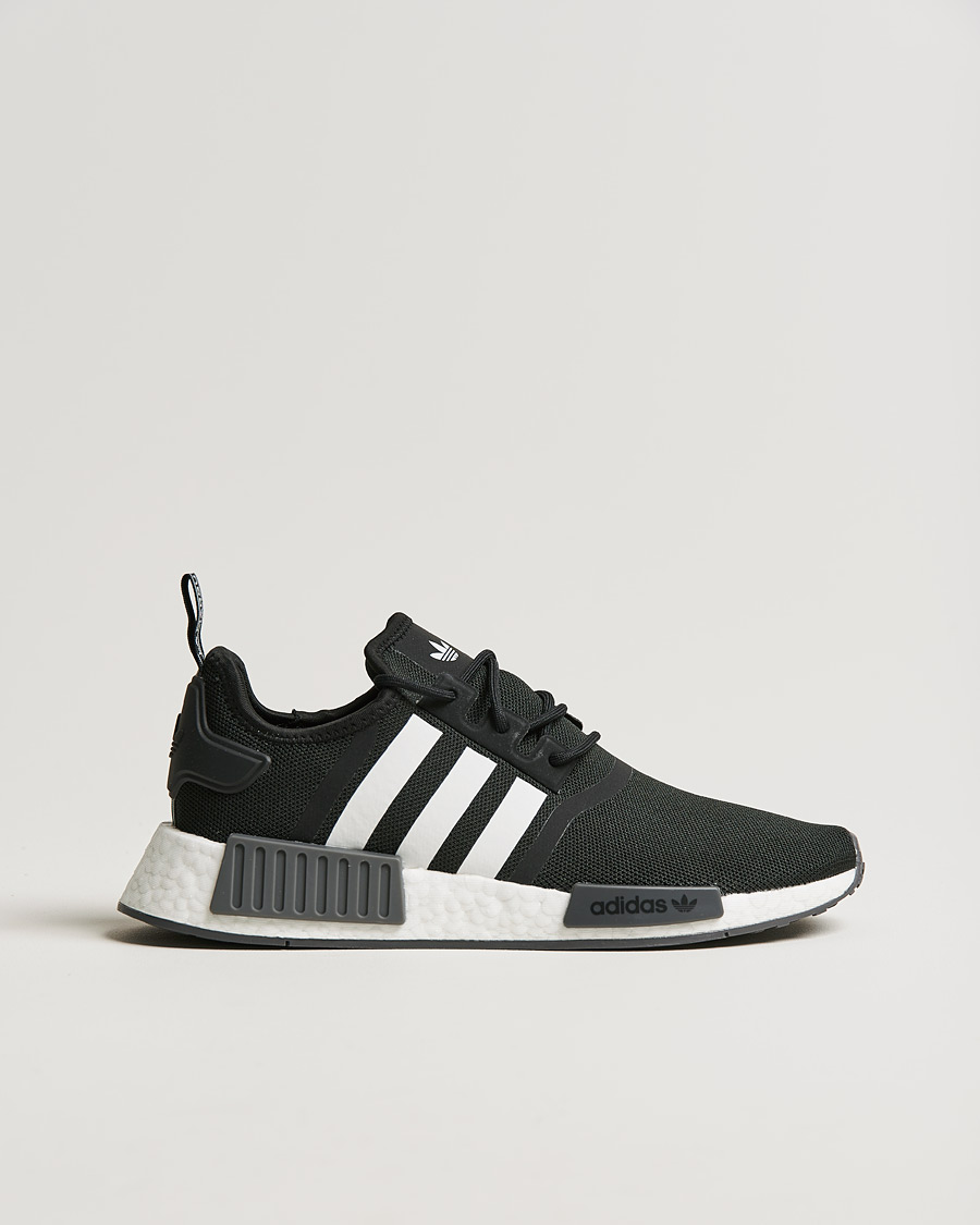 Hombres | adidas Originals NMD R1 Sneaker Black | adidas Originals | NMD R1 Sneaker Black