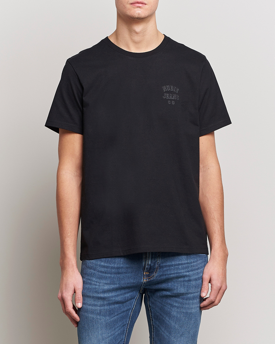 Hombres | Camisetas | Nudie Jeans | Roy Logo Crew Neck Tee Black