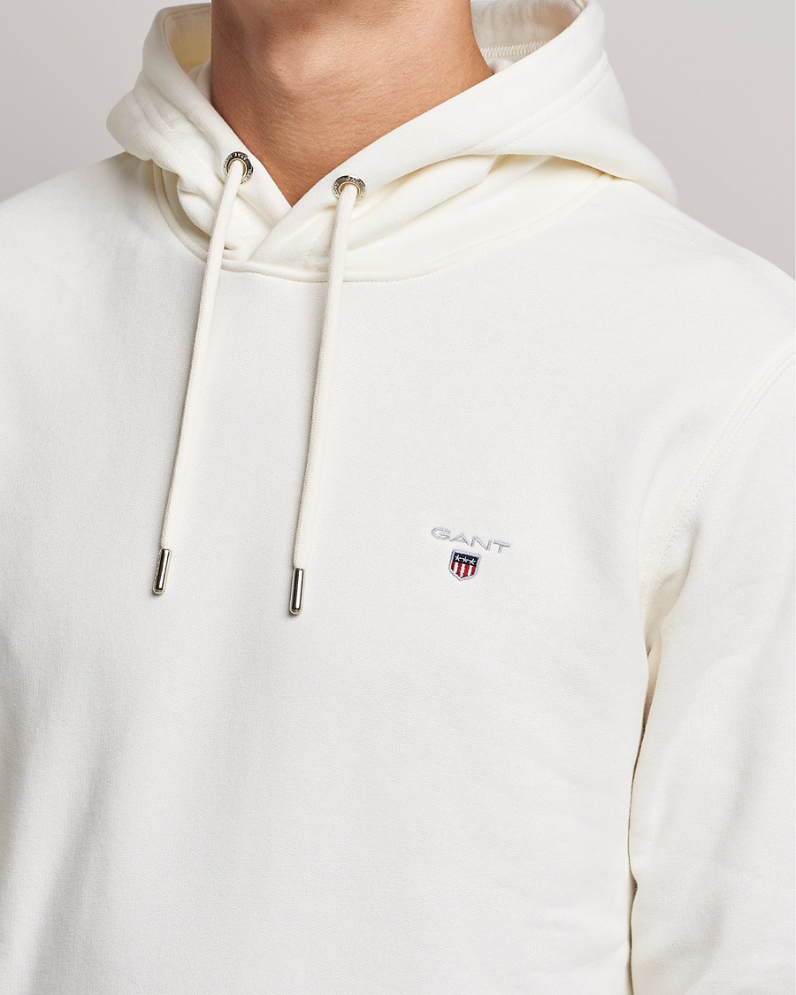 Hombres | Jerséis y prendas de punto | GANT | Original Shield Logo Hoodie Eggshell