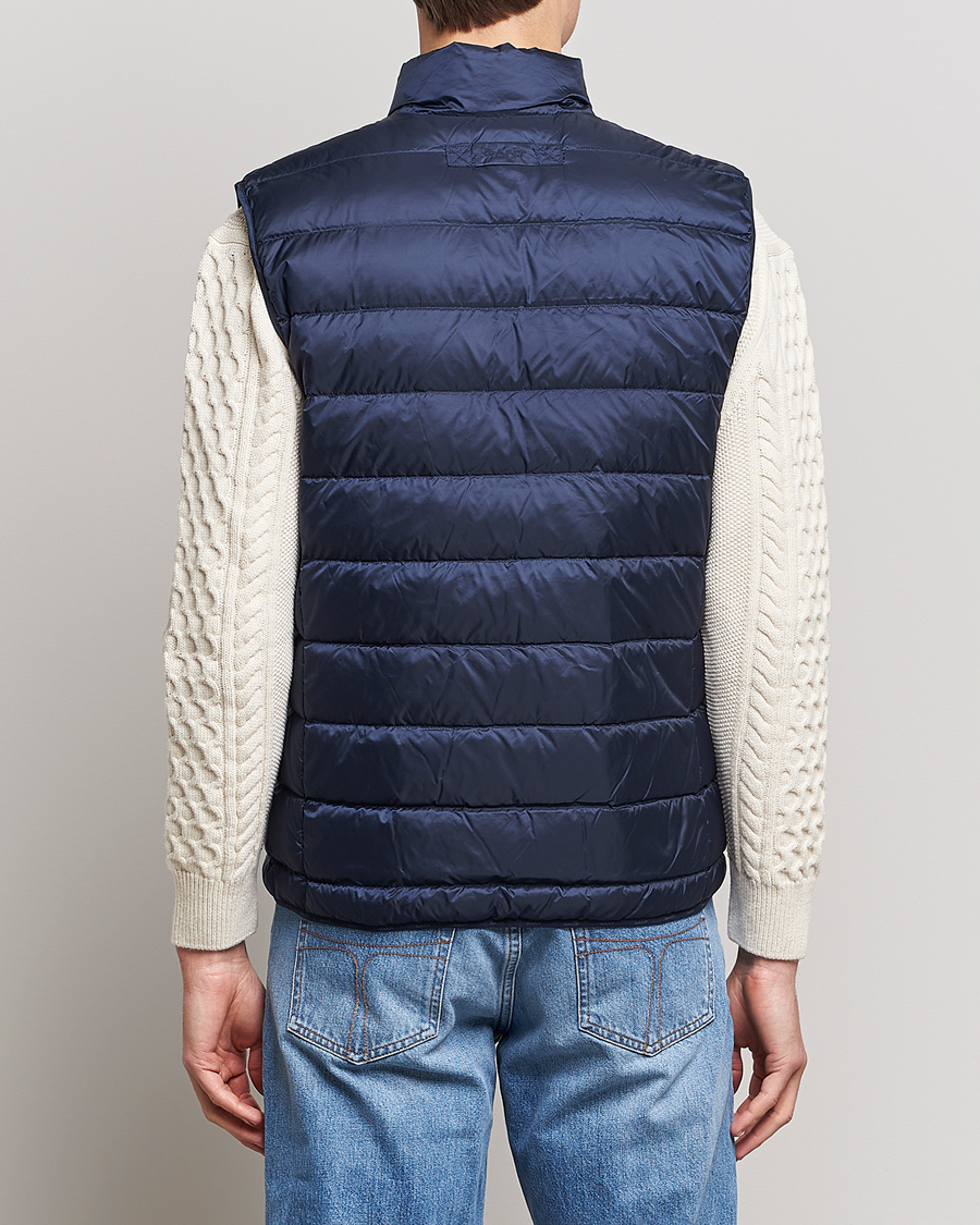 Hombres | Chalecos | Gant | The Light Down Gilet Evening Blue