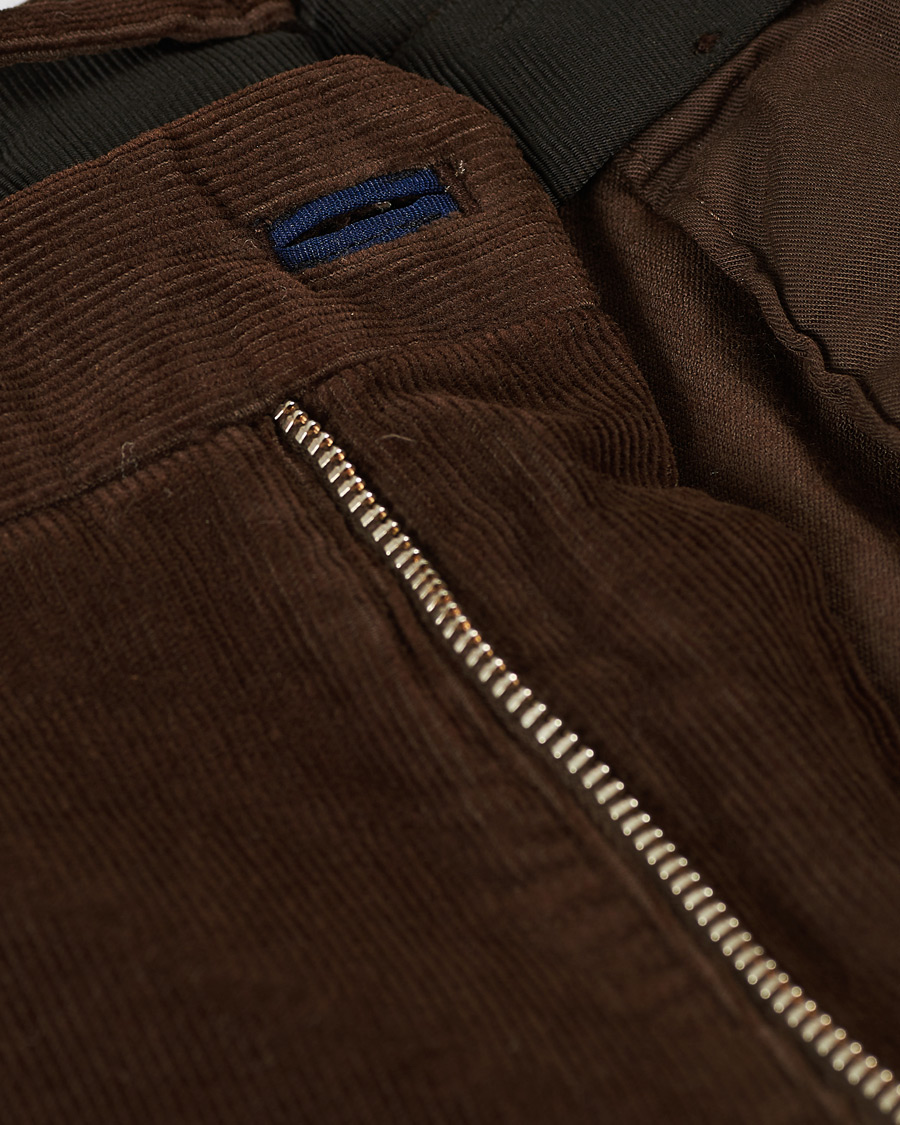 Hombres | Pantalones | Incotex | Slim Fit Corduroy Trousers Dark Brown