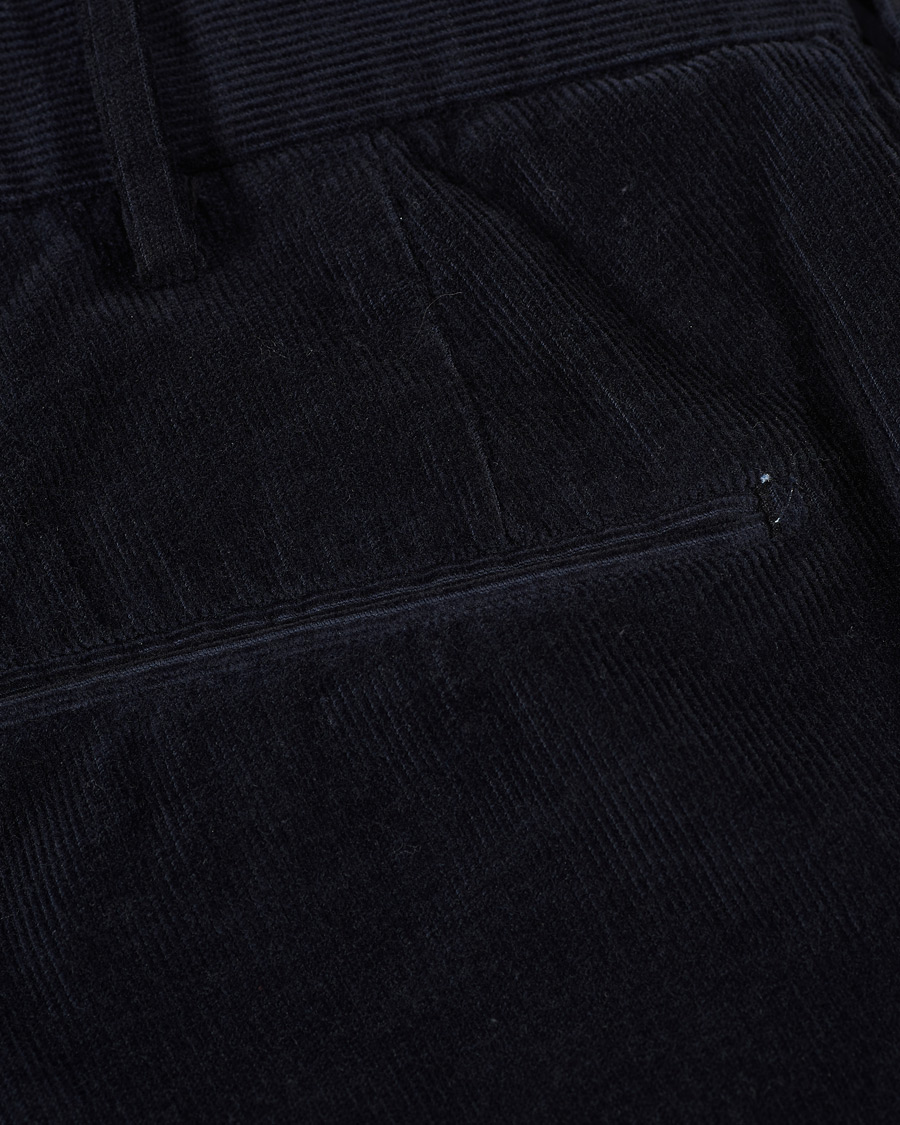 Hombres | Pantalones | Incotex | Slim Fit Corduroy Trousers Navy