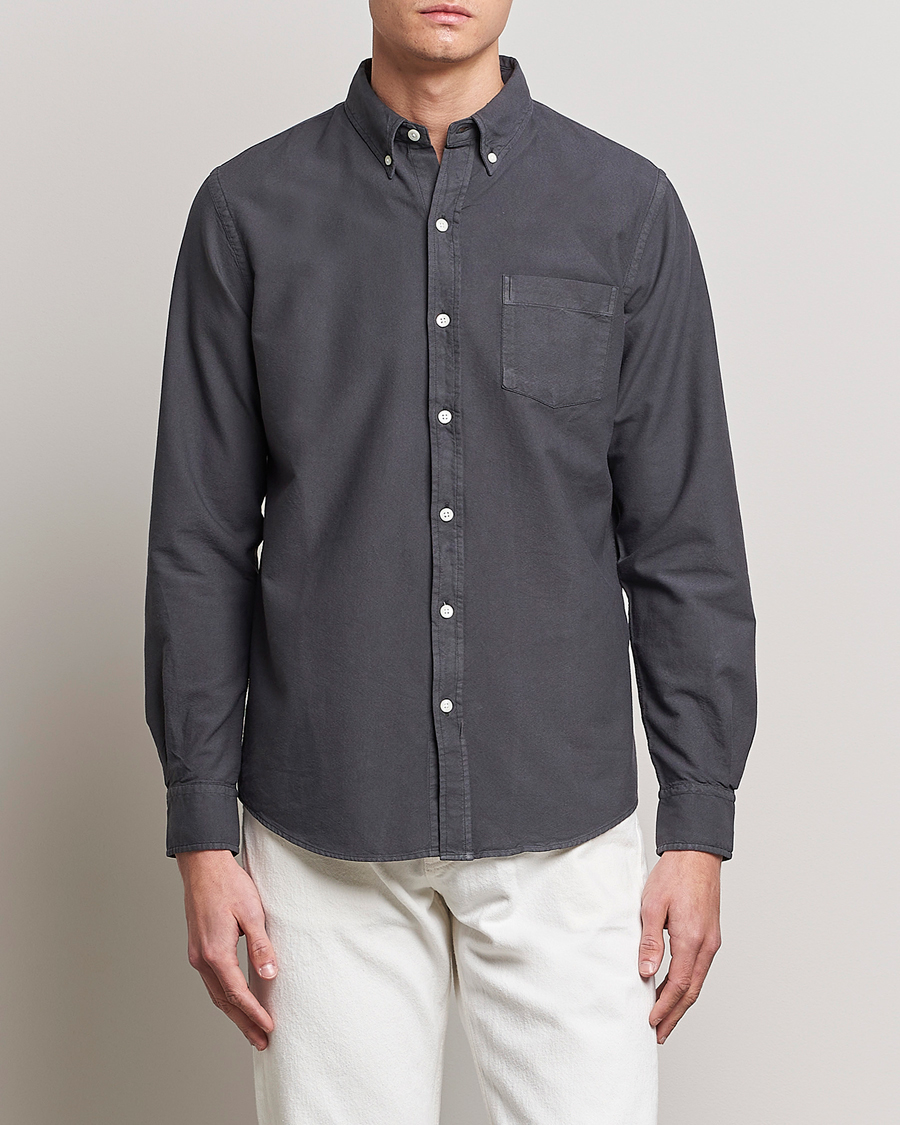 Hombres | Camisas oxford | Colorful Standard | Classic Organic Oxford Button Down Shirt Lava Grey