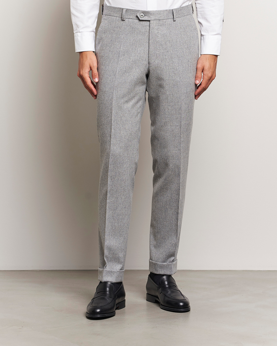 Hombres | Pantalones | Oscar Jacobson | Denz Turn Up Flannel Trousers Light Grey Melang