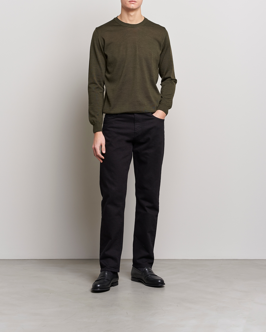 Hombres | Jerséis y prendas de punto | Oscar Jacobson | Custer Extra Fine Merino Crew Neck Green