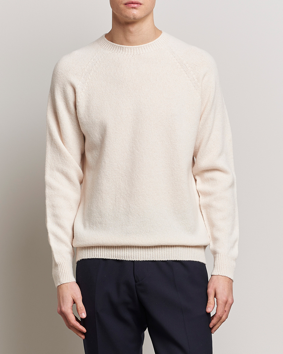 Hombres | Jerséis y prendas de punto | Sunspel | Lambswool Crew Neck Ecru