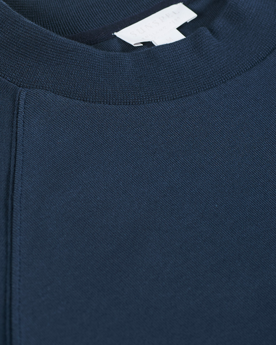 Hombres | Jerséis y prendas de punto | Sunspel | Sea Island Cotton Loopback Raglan Sweatshirt Navy