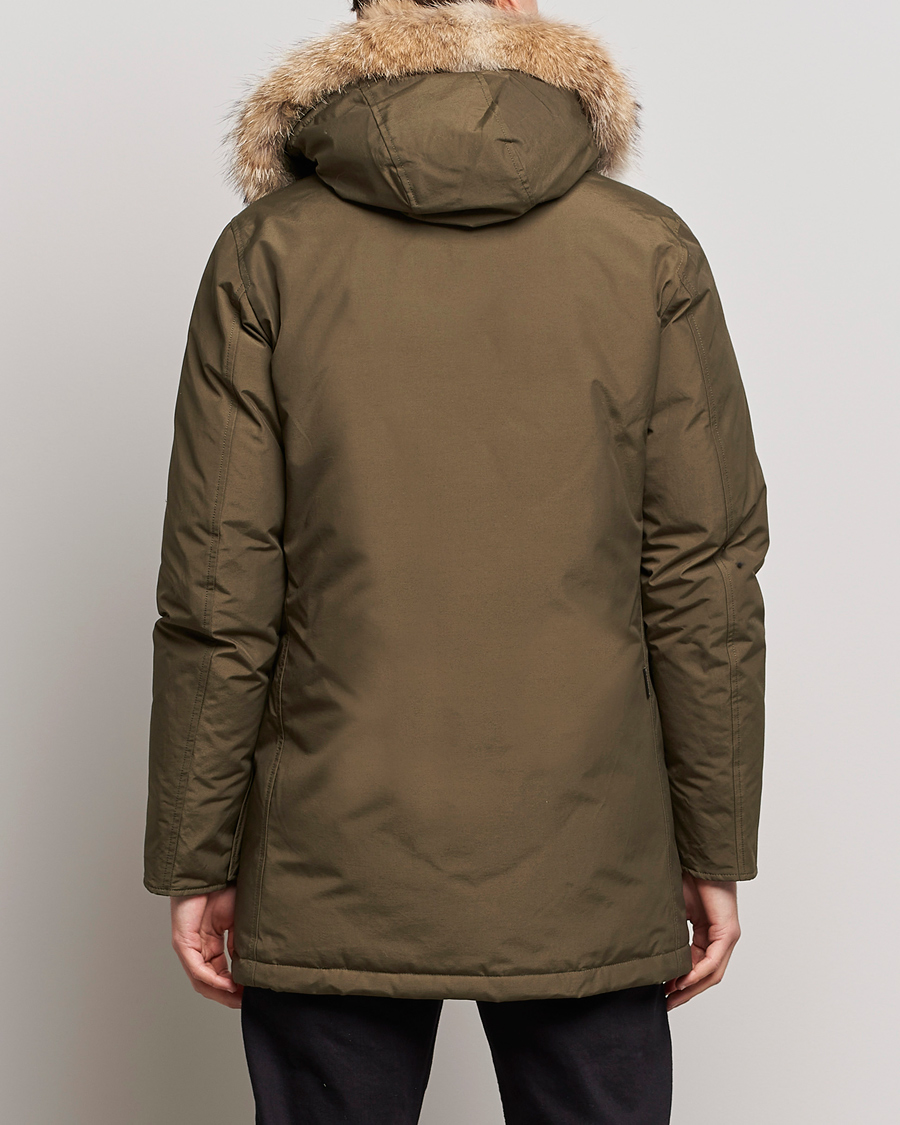 Hombres | Abrigos y chaquetas | Woolrich | Arctic Parka DF Dark Green