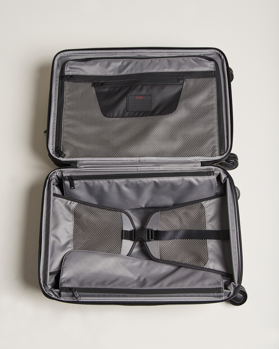 Hombres | Bolsos | TUMI | International Dual Access 4 Wheeled Carry-On Black