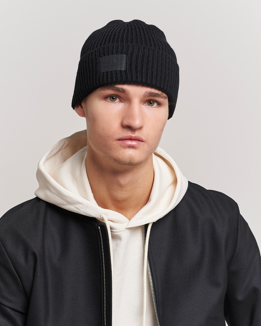 Hombres | NN07 Bob Logo Beanie Black | NN07 | Bob Logo Beanie Black