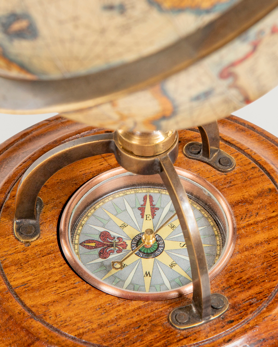 Hombres | Decoración | Authentic Models | Terrestrial Globe With Compass