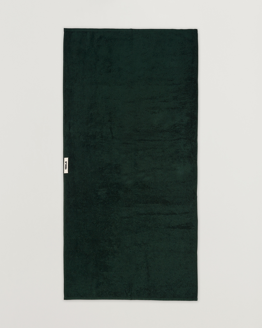 Hombres | Telas | Tekla | Organic Terry Bath Towel Forest Green