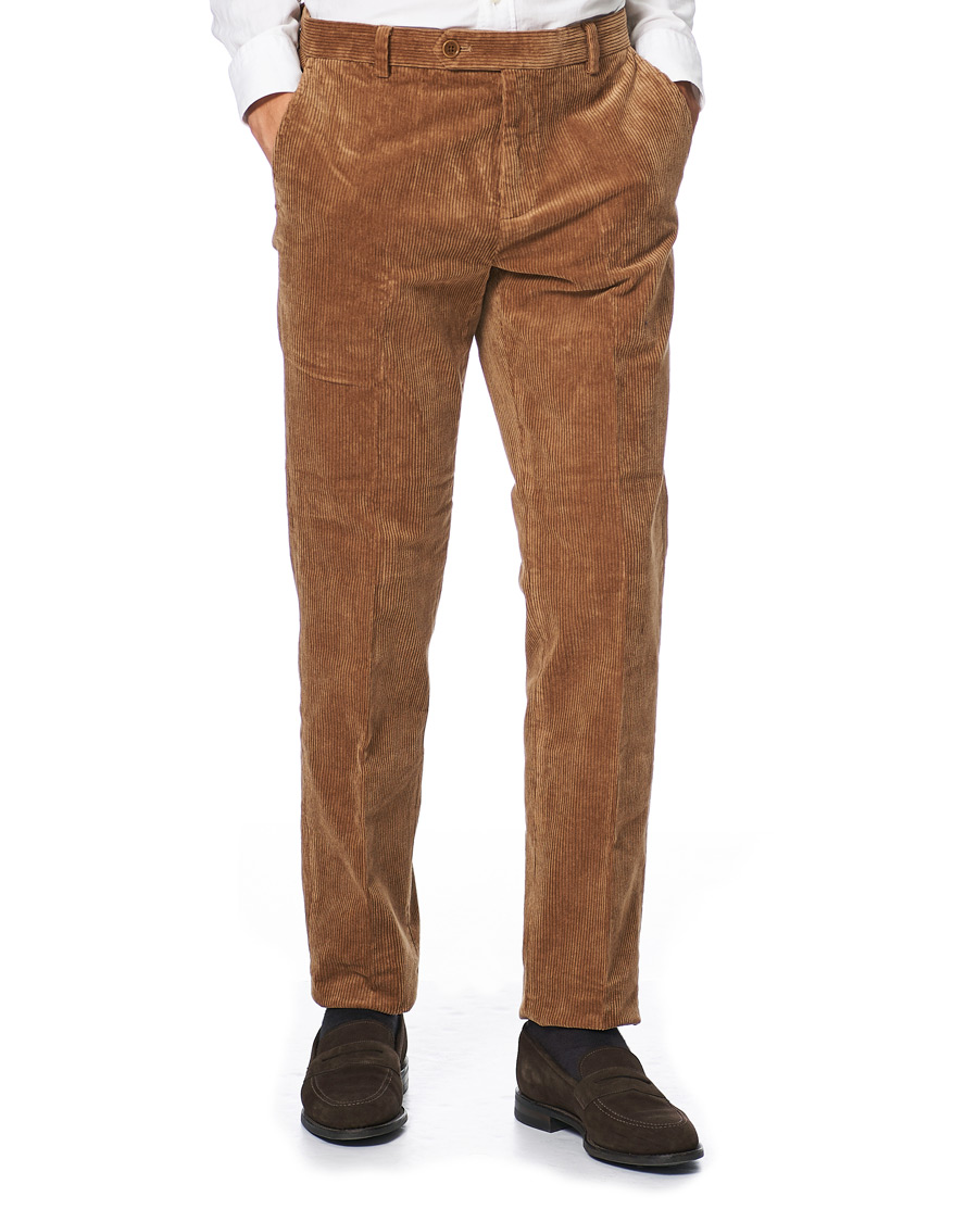 Hombres | Pantalones | Brooks Brothers | Milano Fit Corduroy Trousers Camel