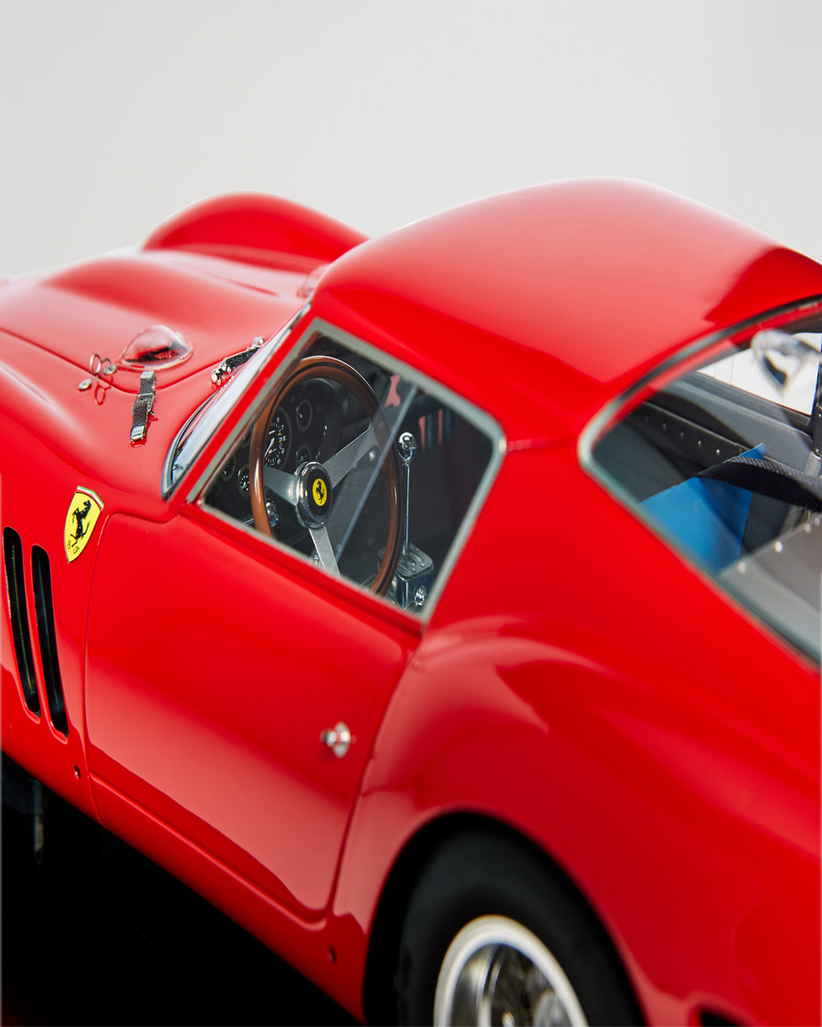 Hombres | Decoración | Ralph Lauren Home | Ferrari 250 GTO Model Car Red