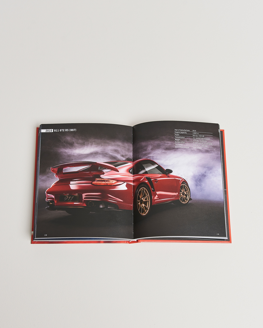 Hombres |  | New Mags | The Porsche 911 Book 