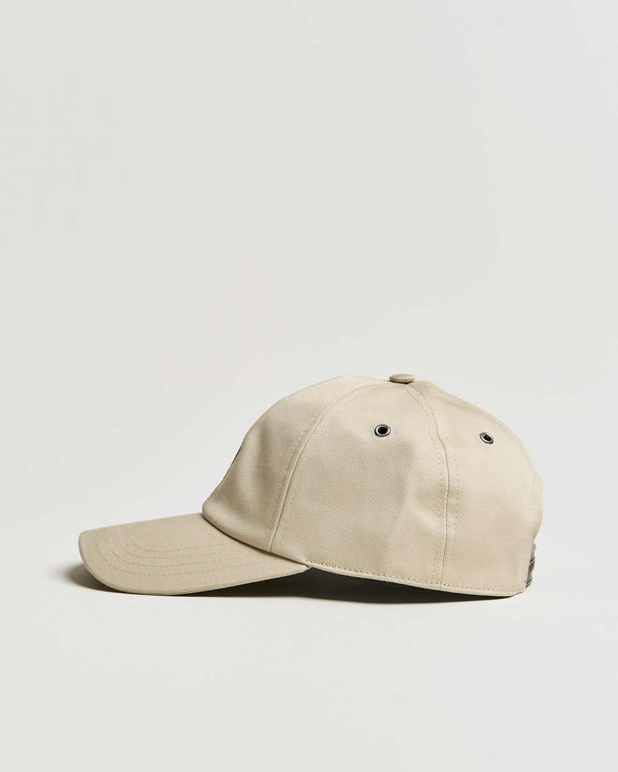 Hombres | AMI Heart Logo Baseball Cap Beige | AMI | Heart Logo Baseball Cap Beige