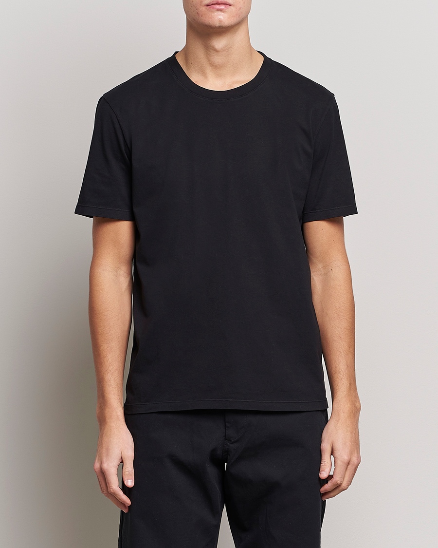 Hombres | Camisetas | A Day's March | Classic Fit Tee Black
