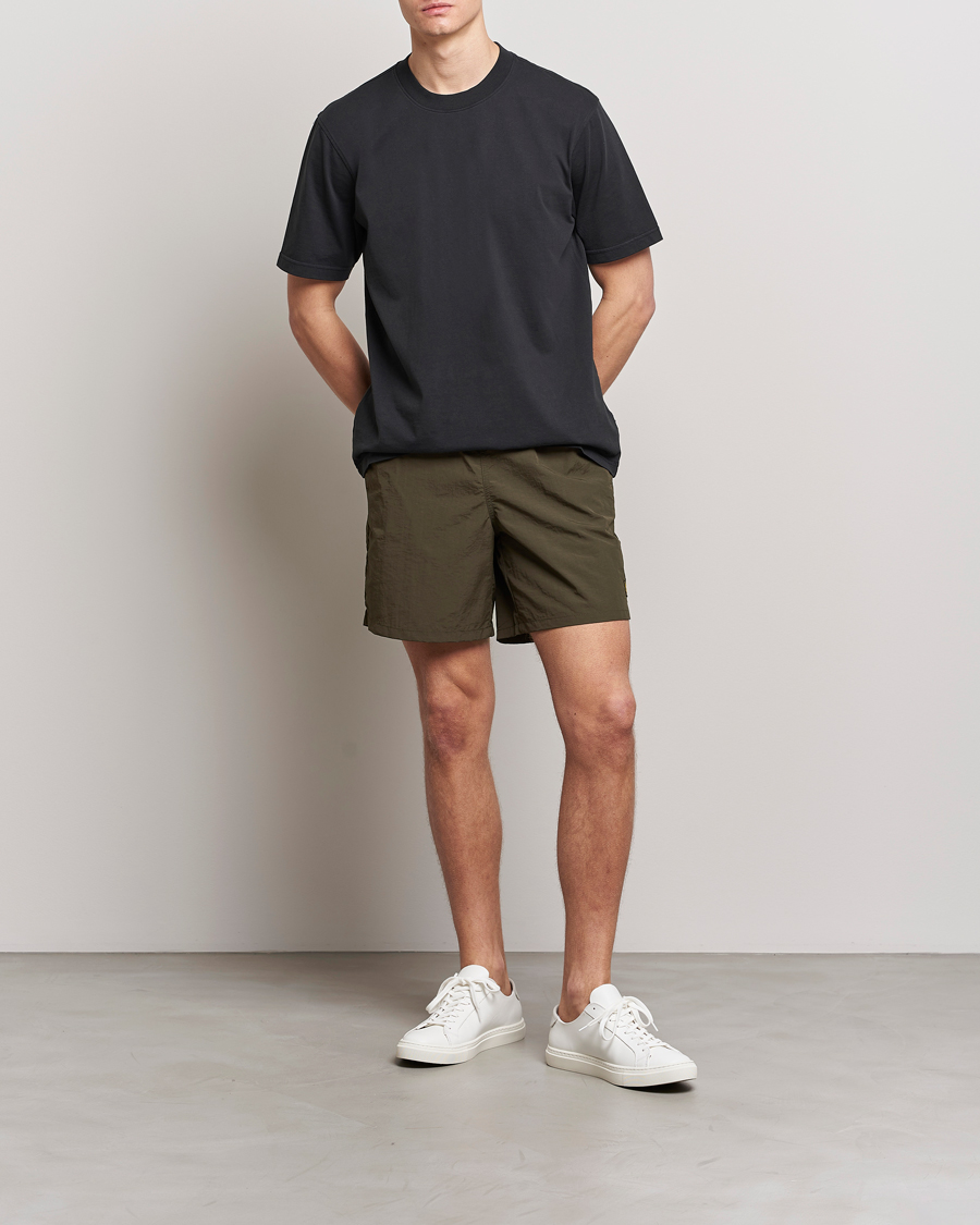 Hombres | Bañadores | Lyle & Scott | Plain Swimshorts Olive