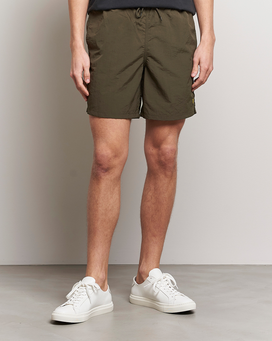 Hombres | Bañadores | Lyle & Scott | Plain Swimshorts Olive