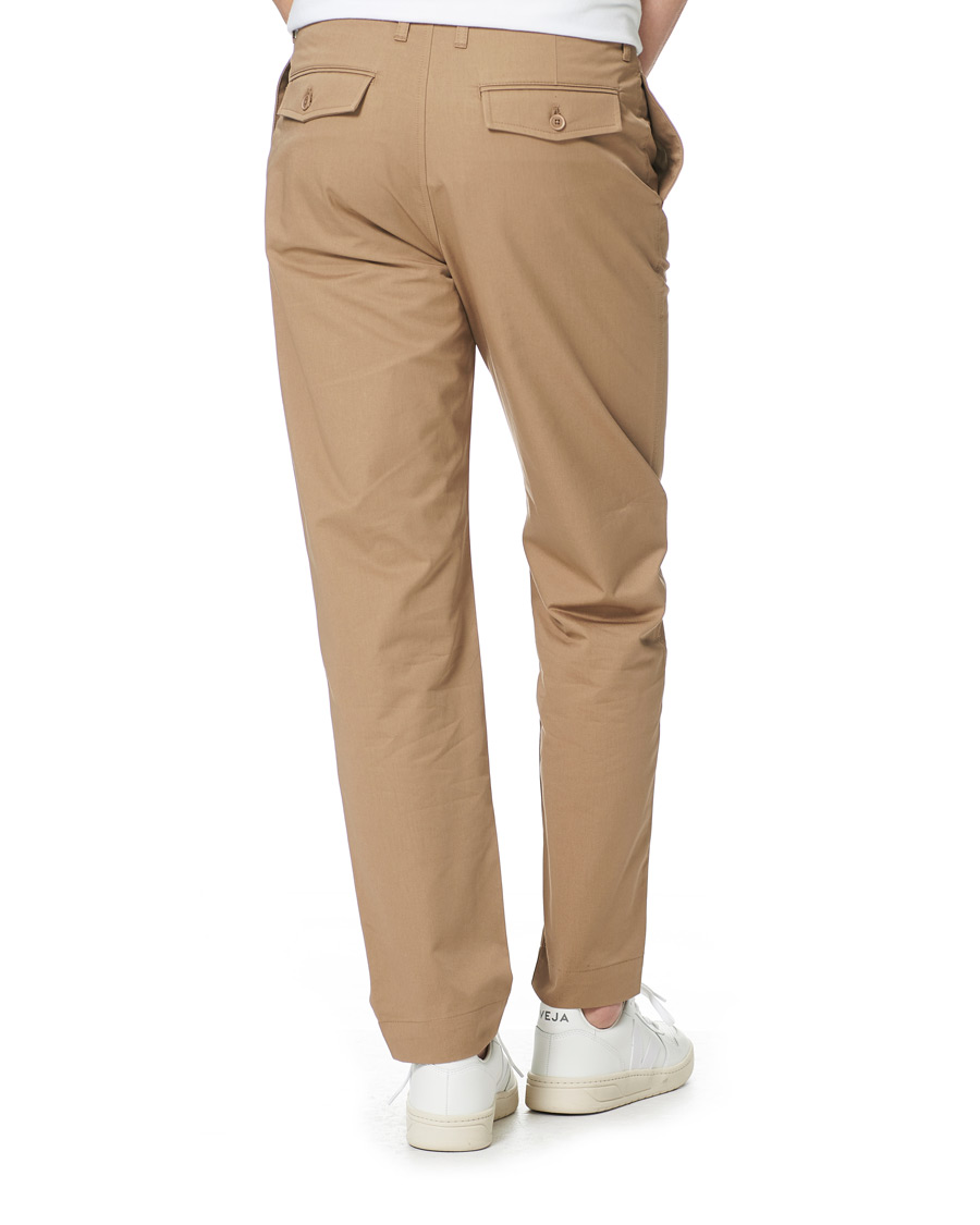 Hombres | Pantalones | Filippa K | Flynn Cotton Chino Dark Khaki