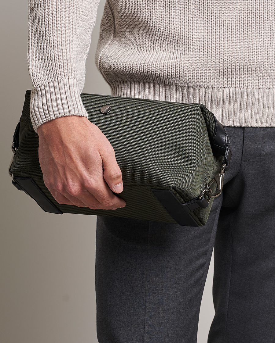Hombres | Mismo M/S Nylon Washbag Skagerrak/Black | Mismo | M/S Nylon Washbag Skagerrak/Black