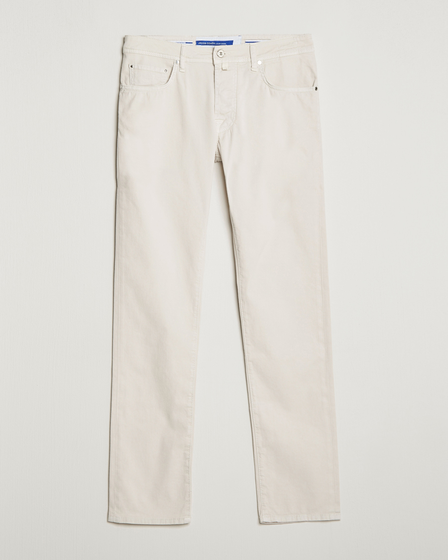 Hombres | Pantalones | Jacob Cohën | Bard Garment Dyed Gabardine Trousers Beige